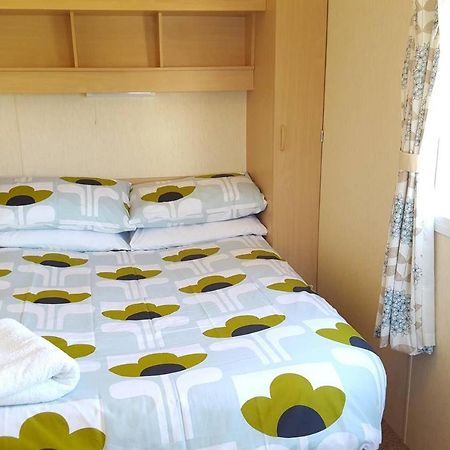 Avocet Holiday Van, Close To Beach - Pets Go Free Heacham Exterior photo